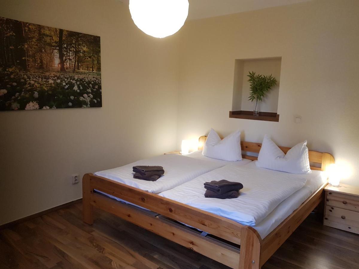 Thueringer Landhotel Edelhof Uhlstadt-Kirchhasel ภายนอก รูปภาพ