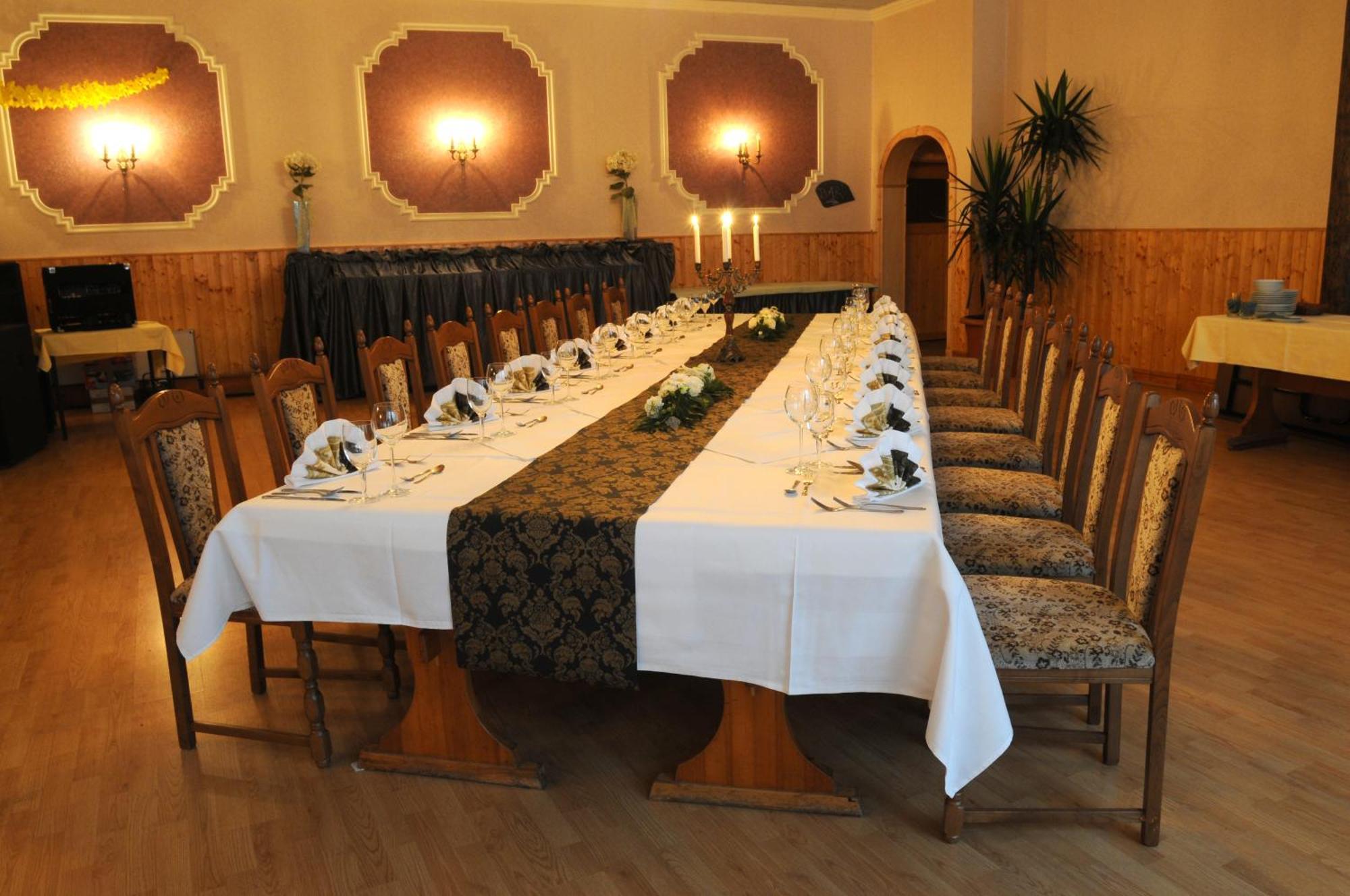 Thueringer Landhotel Edelhof Uhlstadt-Kirchhasel ภายนอก รูปภาพ