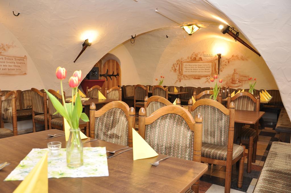 Thueringer Landhotel Edelhof Uhlstadt-Kirchhasel ภายนอก รูปภาพ