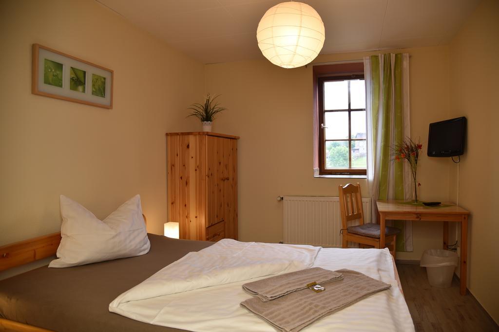 Thueringer Landhotel Edelhof Uhlstadt-Kirchhasel ภายนอก รูปภาพ